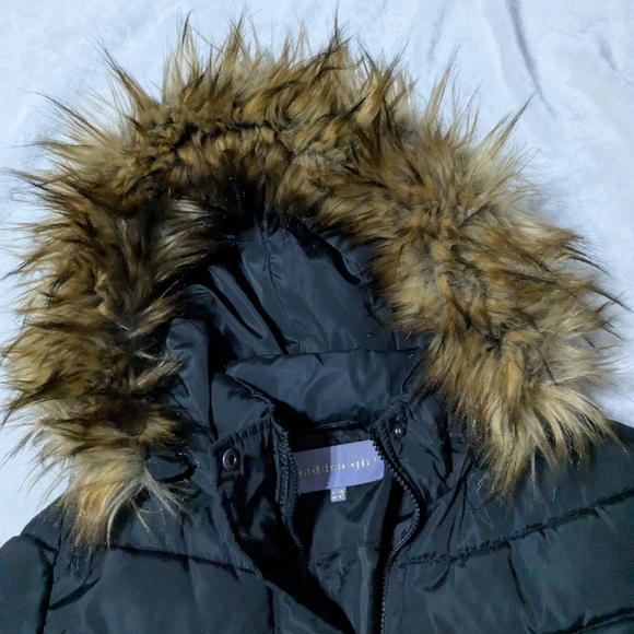 Madden Girl Beautiful Luxury Hoodie Puffer Jacket Excellent Condition !! - Picture 14 of 17